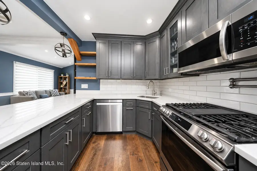 52 Butler Place, Staten Island, NY 10305 - #3