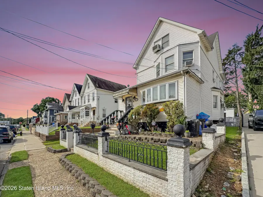 50 Dongan Street, Staten Island, NY 10310 - #3