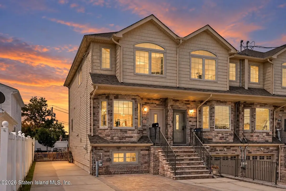 48 Waimer Place, Staten Island, NY 10312 - #1