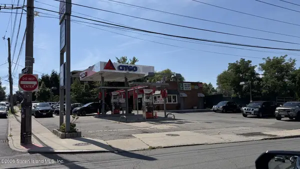 2000 Victory Boulevard, Staten Island, NY 10314