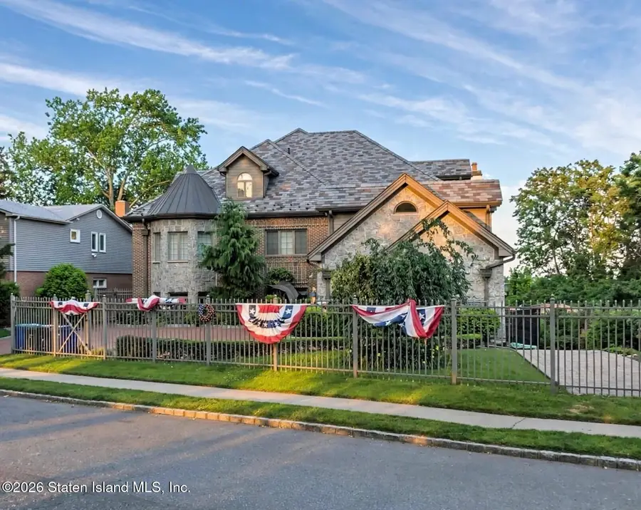 34 Claire Court, Staten Island, NY 10301 - #3