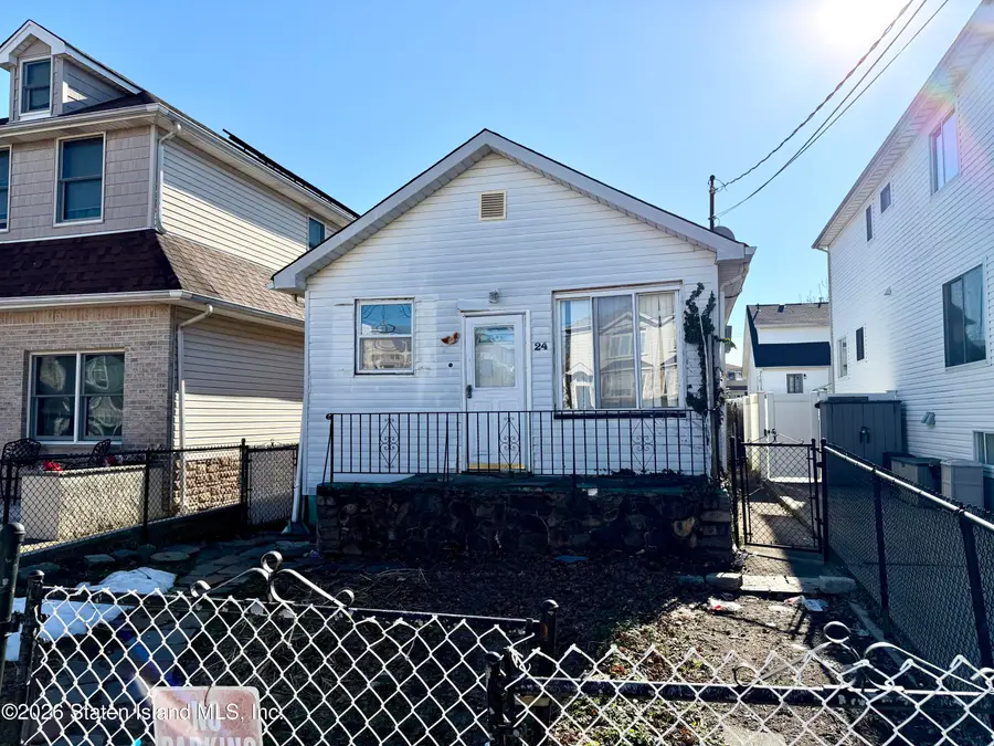 24 Glover Street, Staten Island, NY 10308 - #2