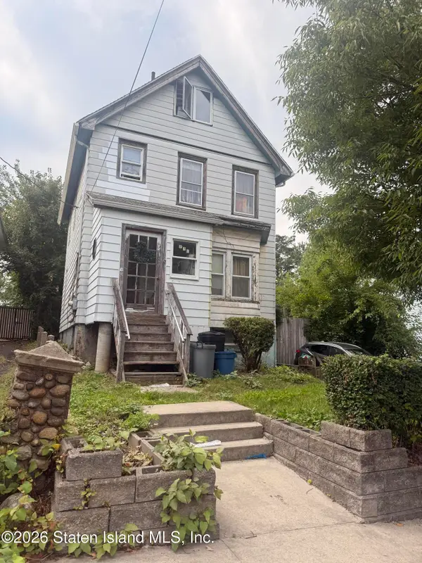 230 Elm Street, Staten Island, NY 10310