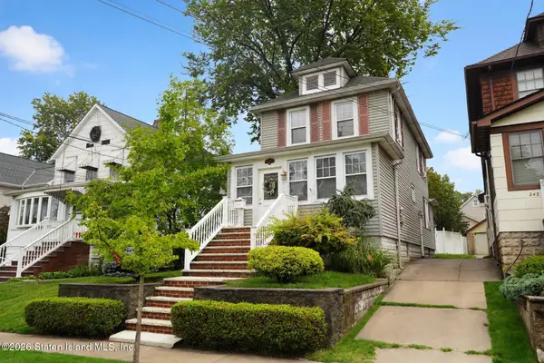 237 Fisher Avenue, Staten Island, NY 10307