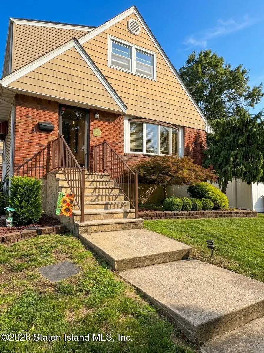 31 Kinghorn Street, Staten Island, NY 10312 - #2