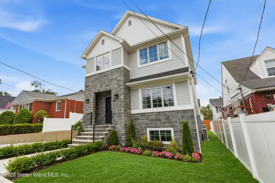 714 Oakland Avenue, Staten Island, NY 10310 - #3
