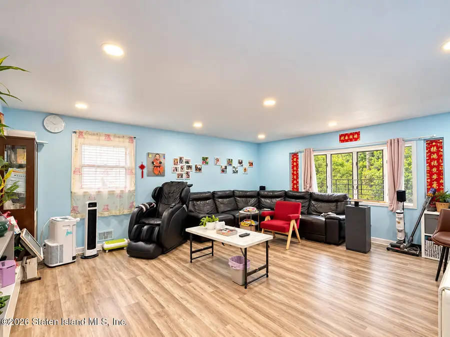 197 Currie Avenue, Staten Island, NY 10306 - #3