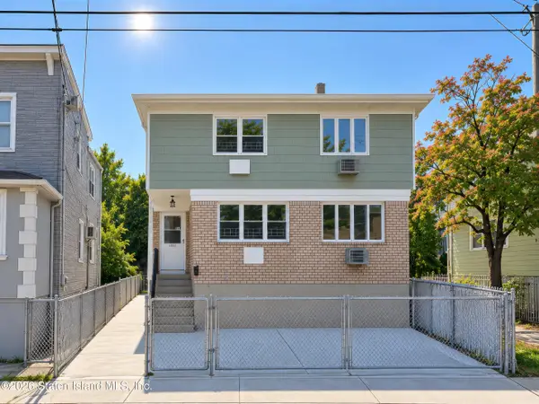 433 Hanover Avenue, Staten Island, NY 10304