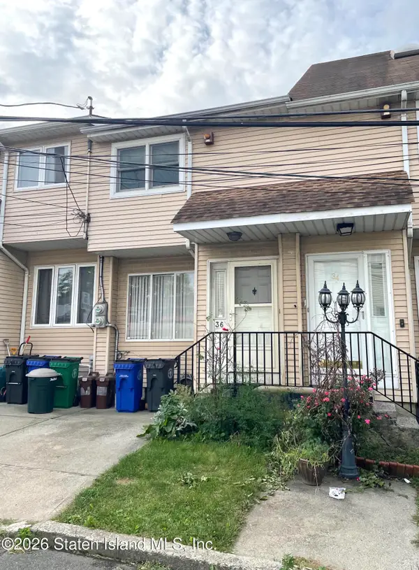 36 Houston Lane, Staten Island, NY 10302
