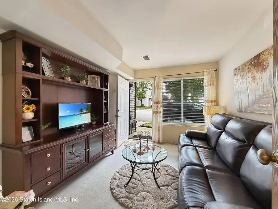46 Ilyssa Way, Staten Island, NY 10312 - #3