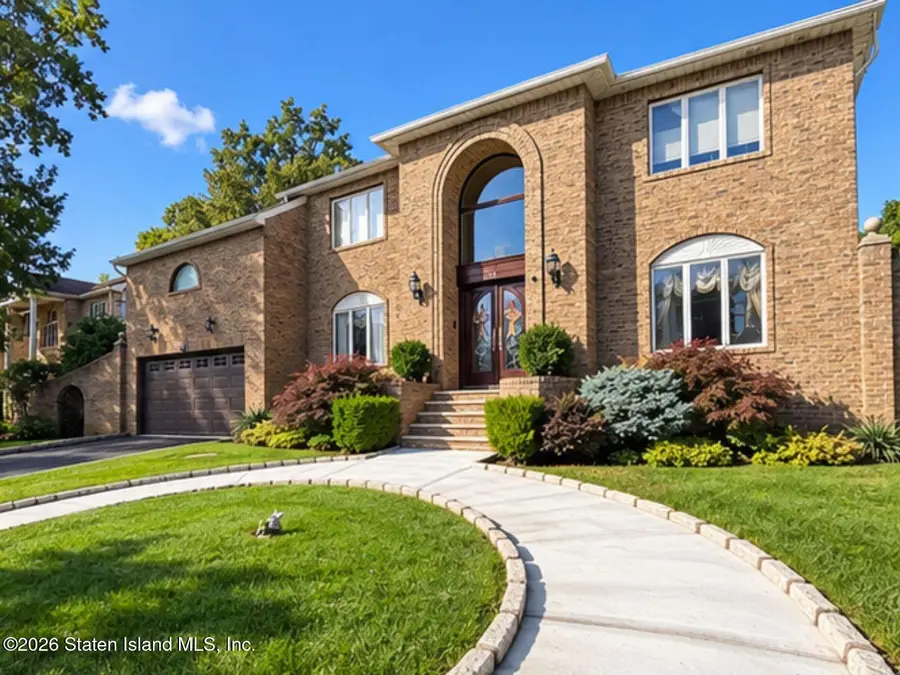 34 Fayann Lane, Staten Island, NY 10307 - #3