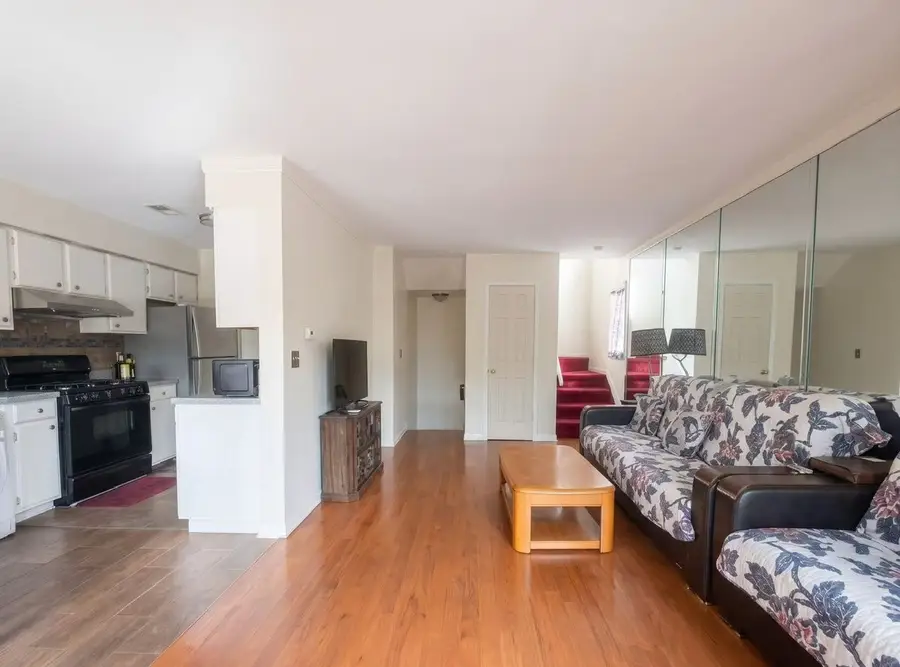 10 Challenger Drive, Staten Island, NY 10312 - #3