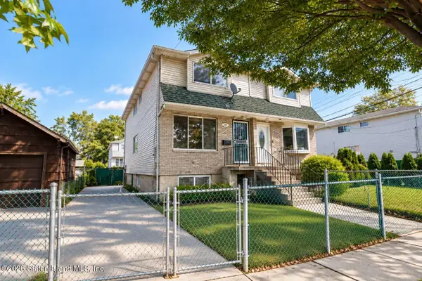 233 Tompkins Avenue, Staten Island, NY 10304