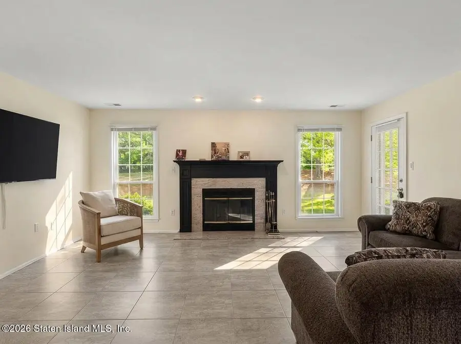 471 Hawthorne Place, Marlboro, NJ 07746 - #3