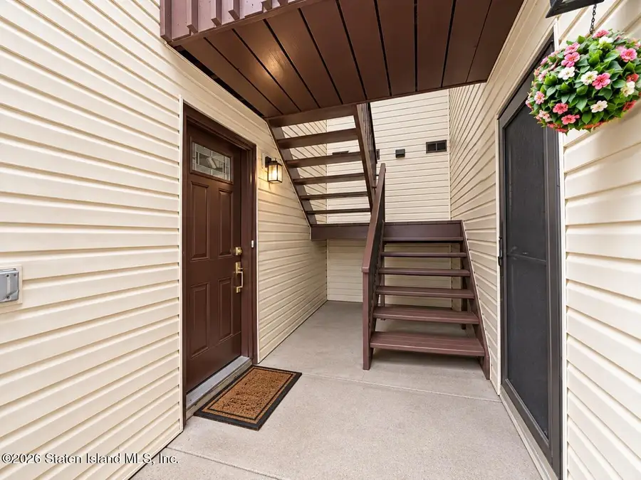 64 Timber Ridge Drive, Staten Island, NY 10306 - #2