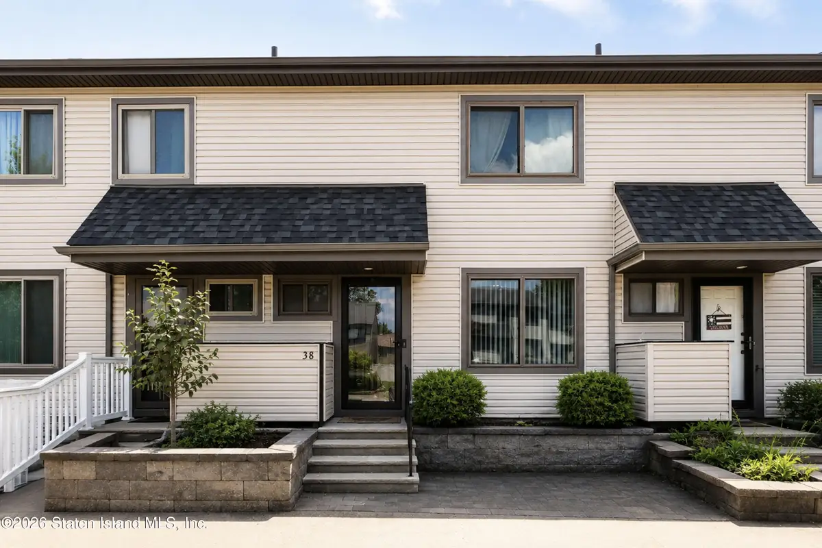 38 Charleston Avenue, Staten Island, NY 10309 - #1