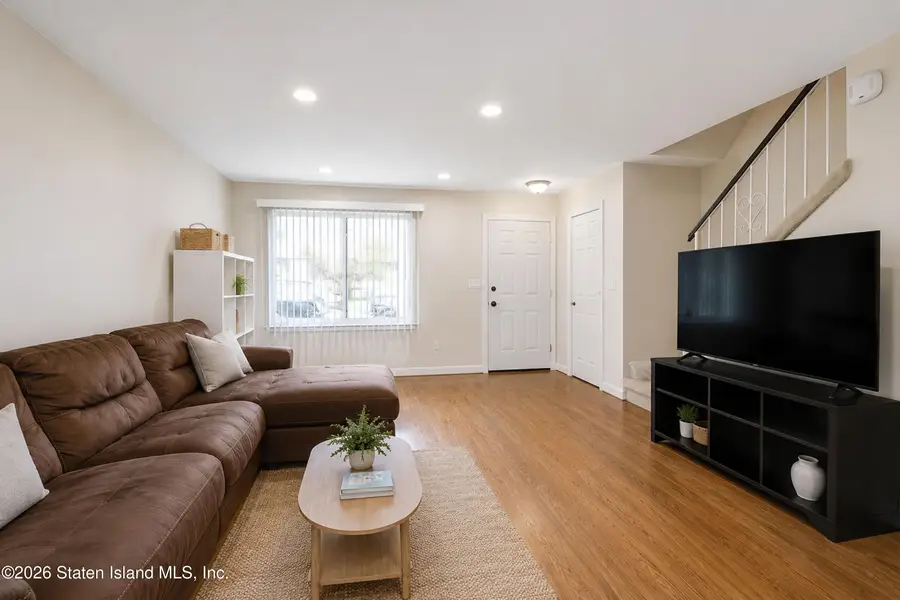 38 Charleston Avenue, Staten Island, NY 10309 - #3