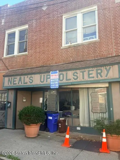 430 Castleton Avenue, Staten Island, NY 10301
