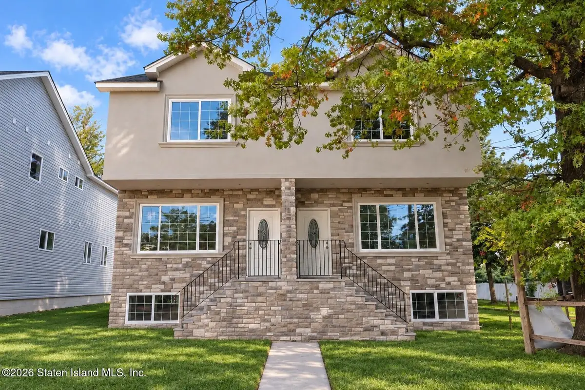 103 Bloomingdale Road, Staten Island, NY 10309 - #1