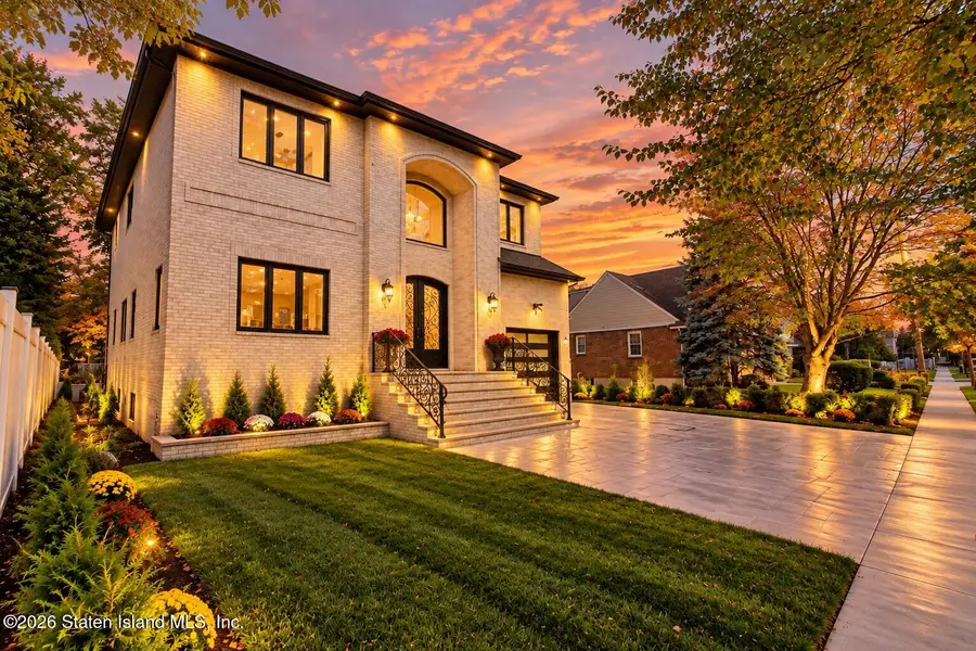 62 Todt Hill Road, Staten Island, NY 10314 - #2