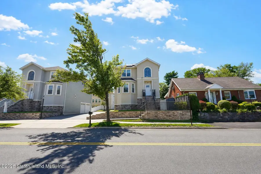 348 Clarke Avenue, Staten Island, NY 10306 - #3
