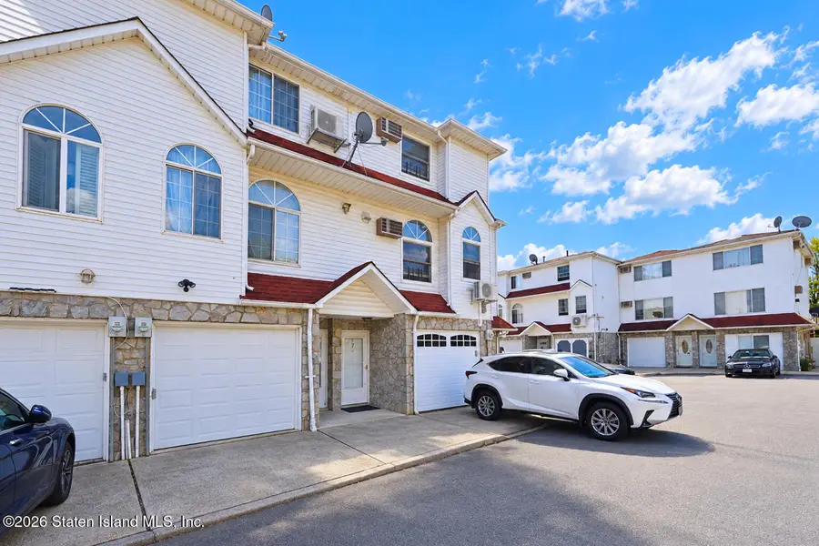 15 Temple Court, Staten Island, NY 10314 - #3