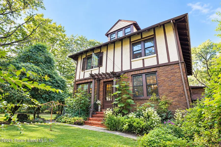 231 Douglas Road, Staten Island, NY 10304 - #3