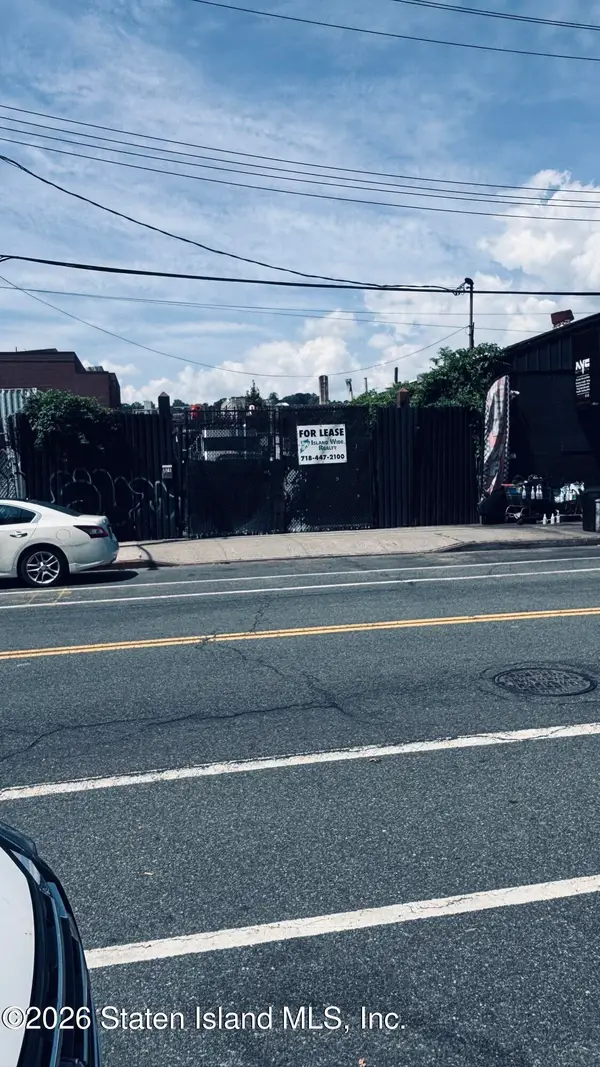 320 Front Street, Staten Island, NY 10304
