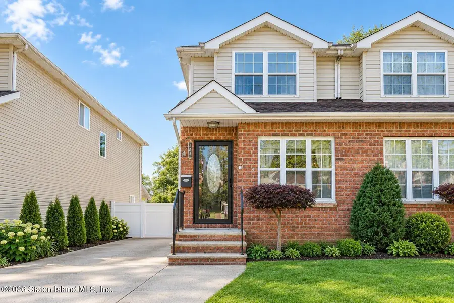 196 Llewellyn Place, Staten Island, NY 10310 - #2