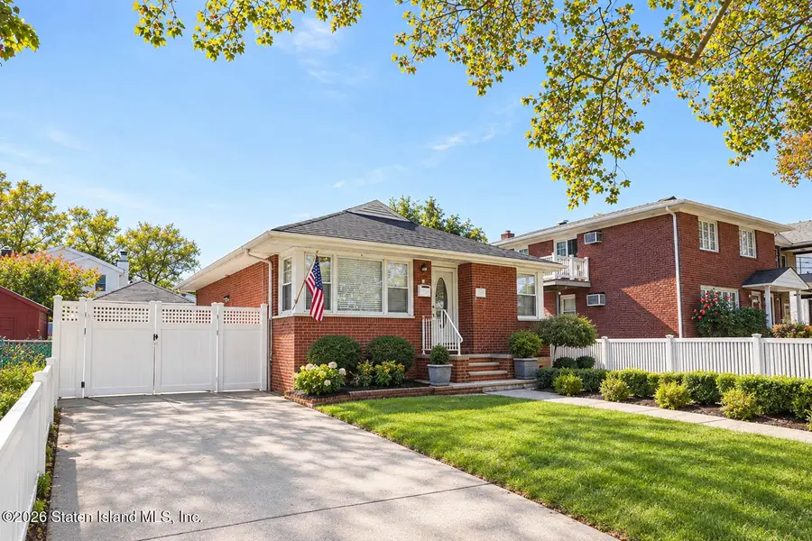 136 Bancroft Avenue, Staten Island, NY 10306 - #3