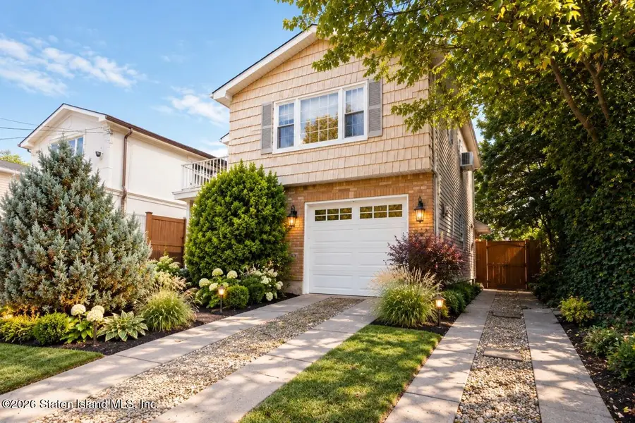 90 Escanaba Avenue, Staten Island, NY 10308 - #2