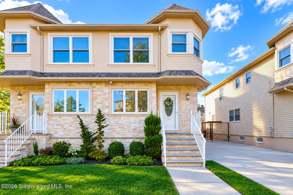 391 Grimsby Street, Staten Island, NY 10306 - #1