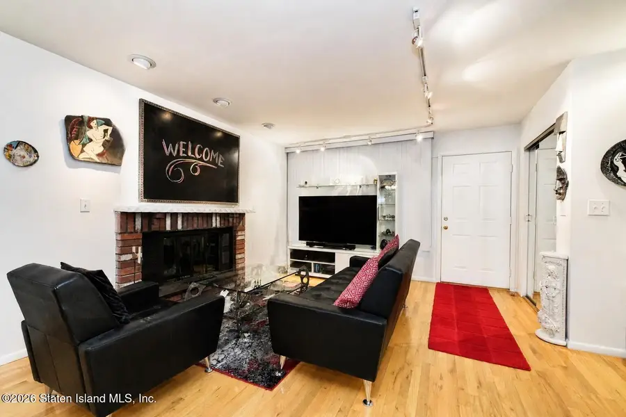 95 Ebony Street, Staten Island, NY 10306 - #3
