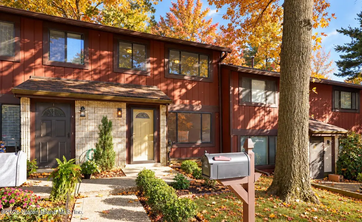 7 Stone Lane, Staten Island, NY 10314 - #1