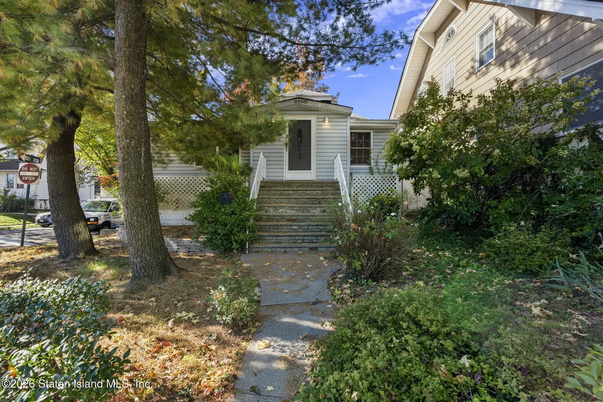216 Nelson Avenue, Staten Island, NY 10308 - #1