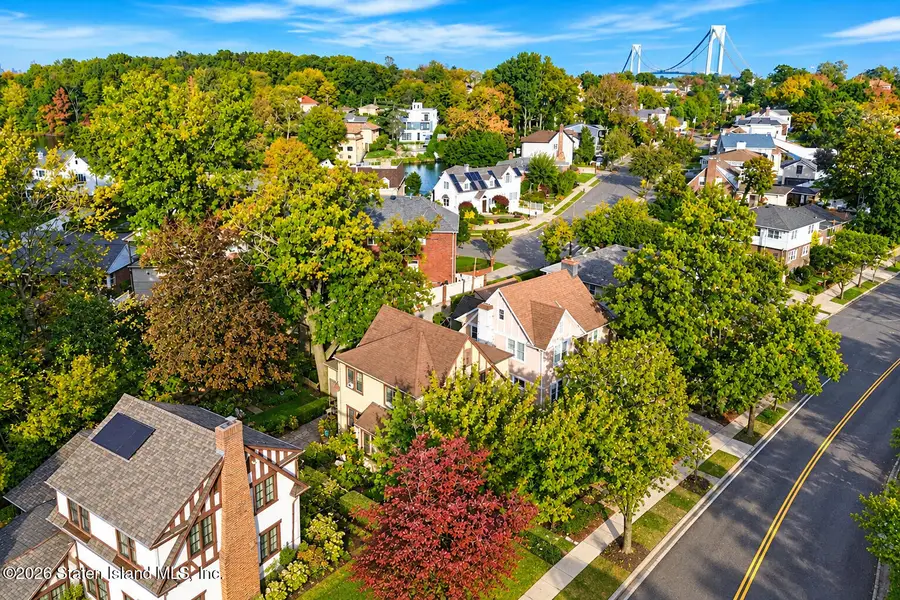 795 W Fingerboard Road, Staten Island, NY 10305 - #3