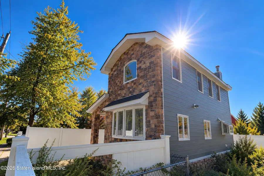 136 Graham Boulevard, Staten Island, NY 10305 - #2