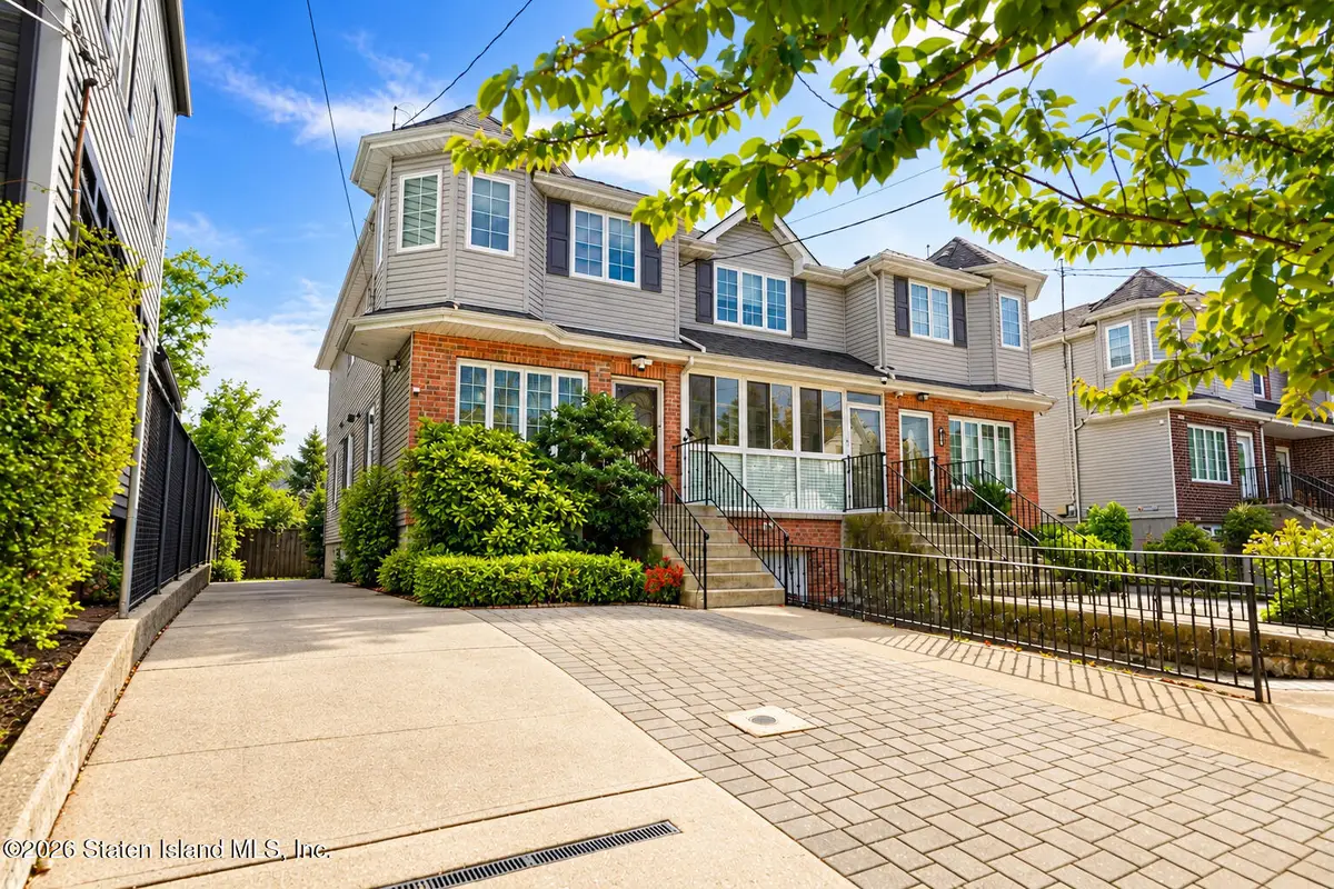 28 Townsend Avenue, Staten Island, NY 10304 - #1