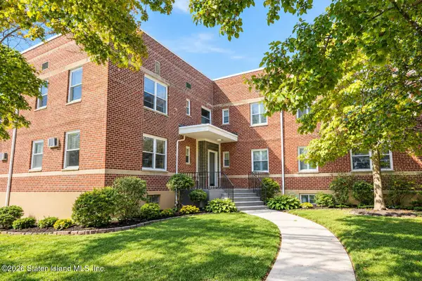 525 Castleton Avenue #2a, Staten Island, NY 10301