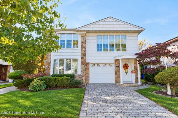 127 Dawson Circle, Staten Island, NY 10314