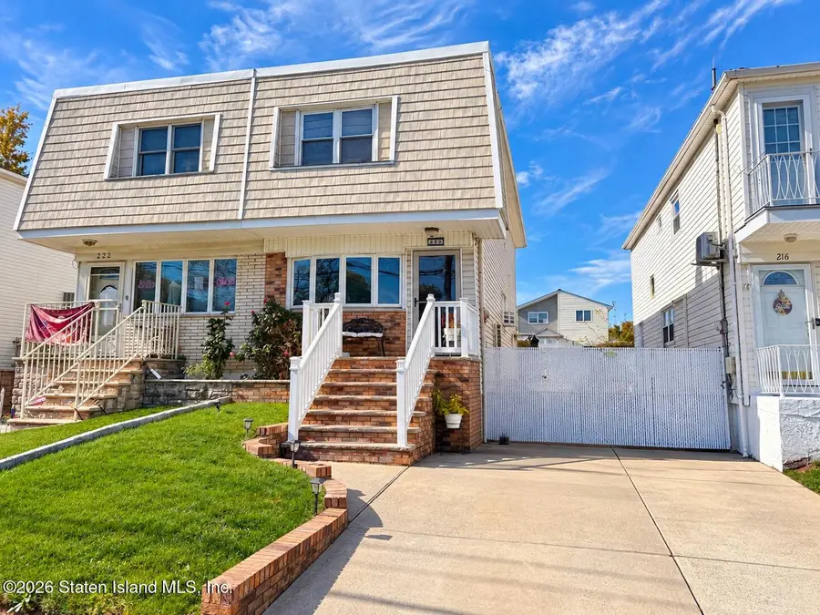 220 Fahy Avenue, Staten Island, NY 10314 - #2