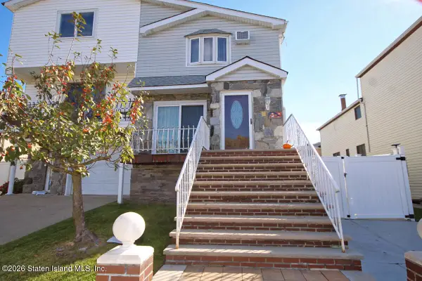 71 Evans Street, Staten Island, NY 10314