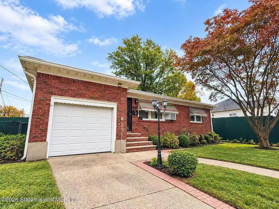 271 Harbor Road, Staten Island, NY 10303 - #2