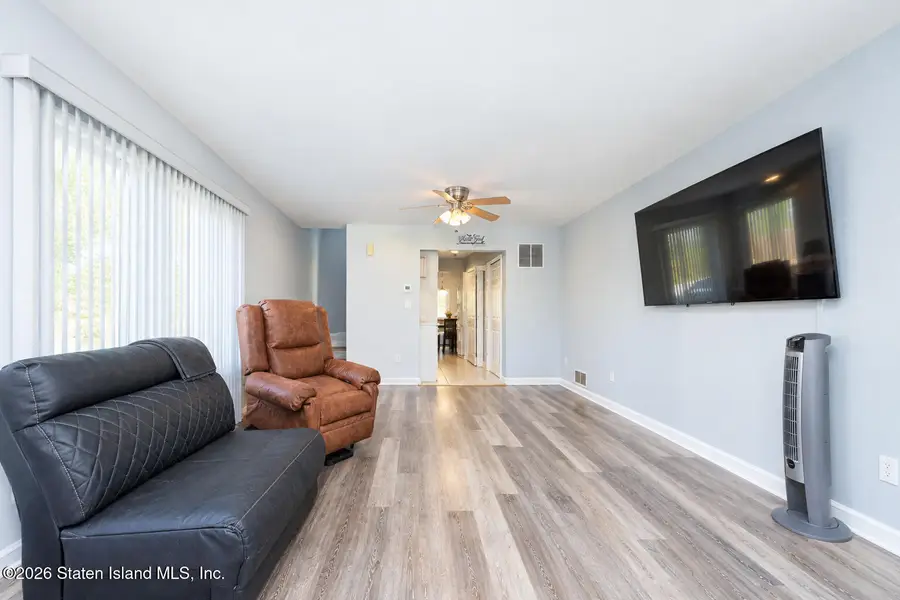 6 Highland Road, Staten Island, NY 10308 - #3