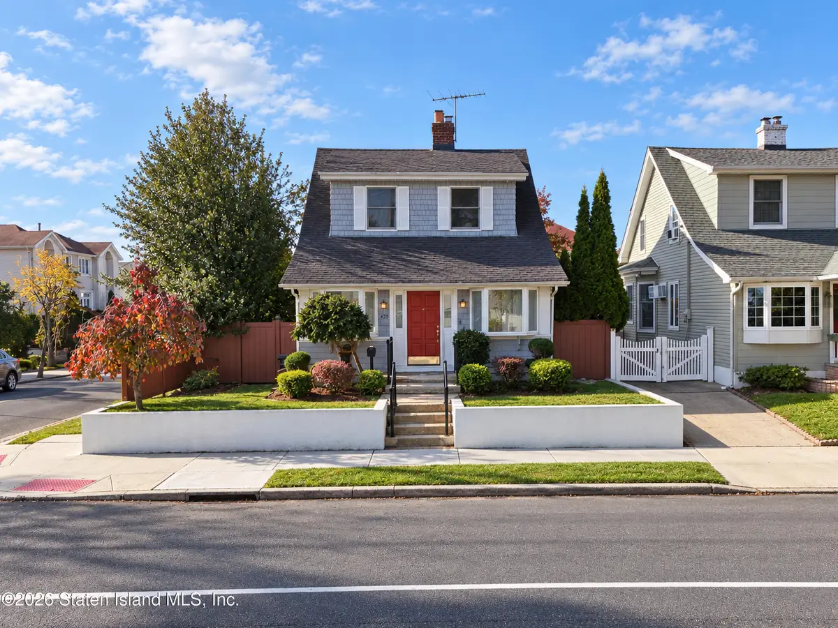 482 Greeley Avenue, Staten Island, NY 10306 - #1