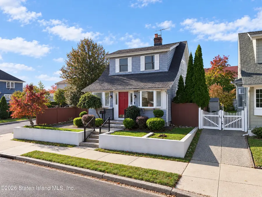 482 Greeley Avenue, Staten Island, NY 10306 - #2