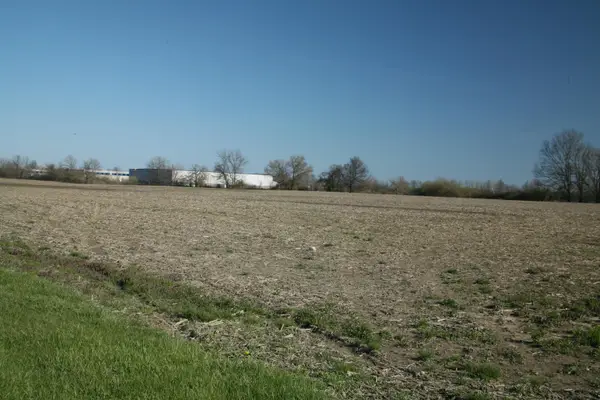 1723 S Section Line Road, Delaware, OH 43015