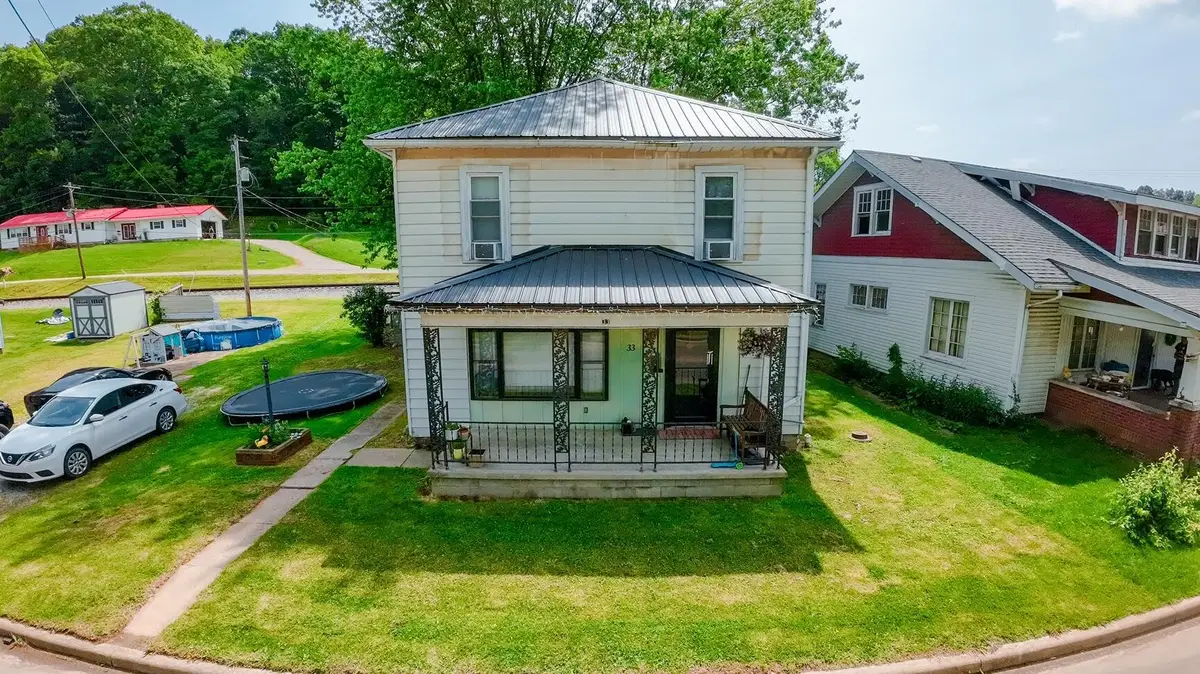 33 S High Street, Glouster, OH 45732 - Image #1