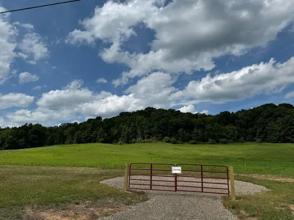 34872 Sr 681, Albany, OH 45710