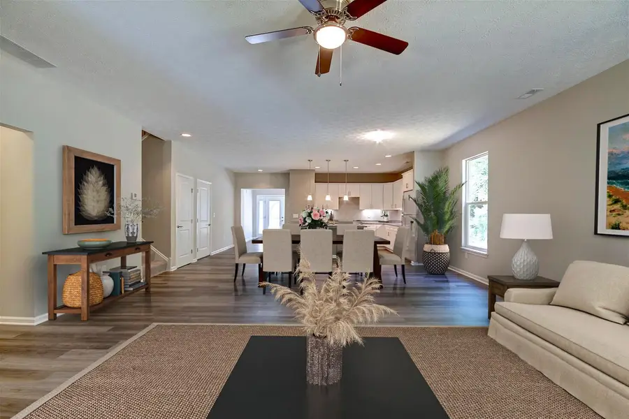 6056 Naughten Pond Drive, Columbus, OH 43213 - Image #2